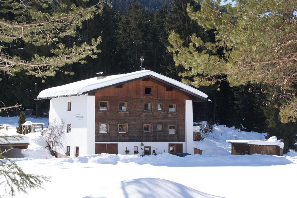 Landhaus Genoveva ロイタシュ エクステリア 写真